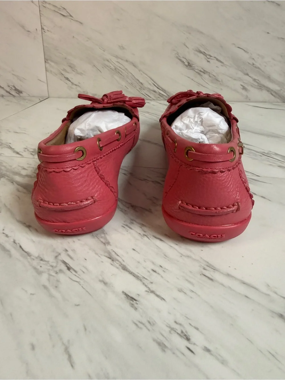 2/$100 NEW Coach Pink Pebbled Leather Tassel Moccasin Loafers Driving Flats 9.5M - Picture 3 of 5